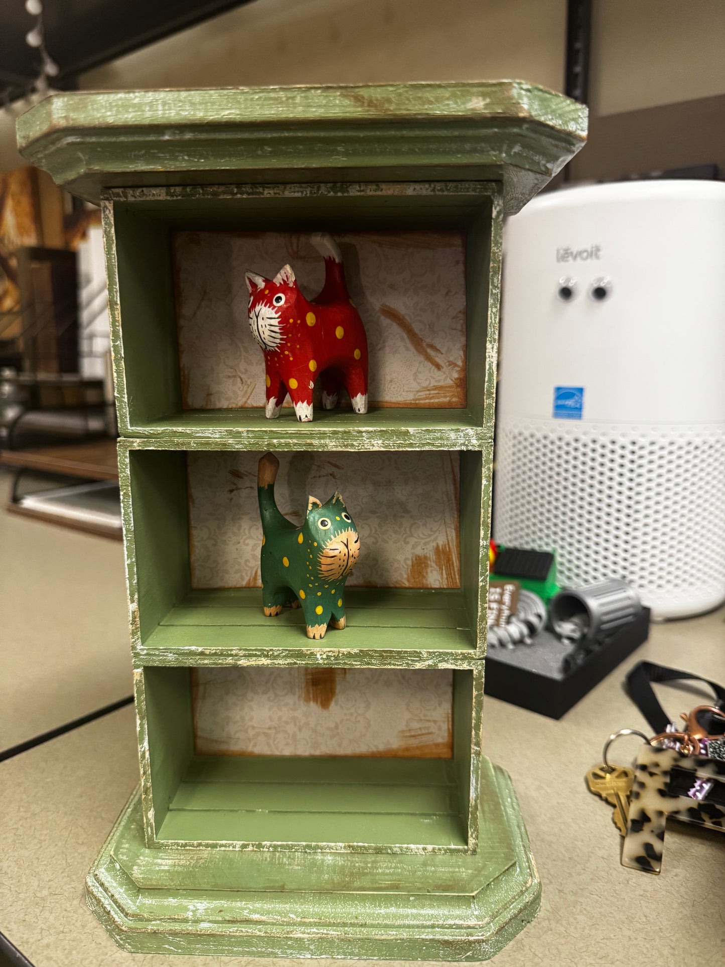 Decorative shelving