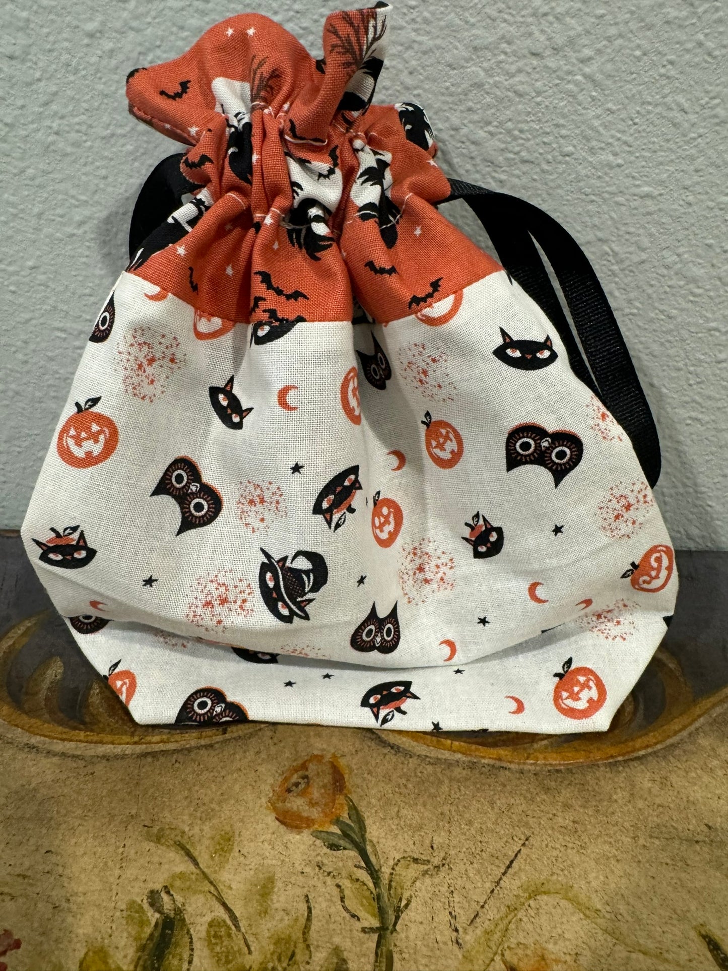 Cats/Owls/Pumpkins/Witches Treat Bag