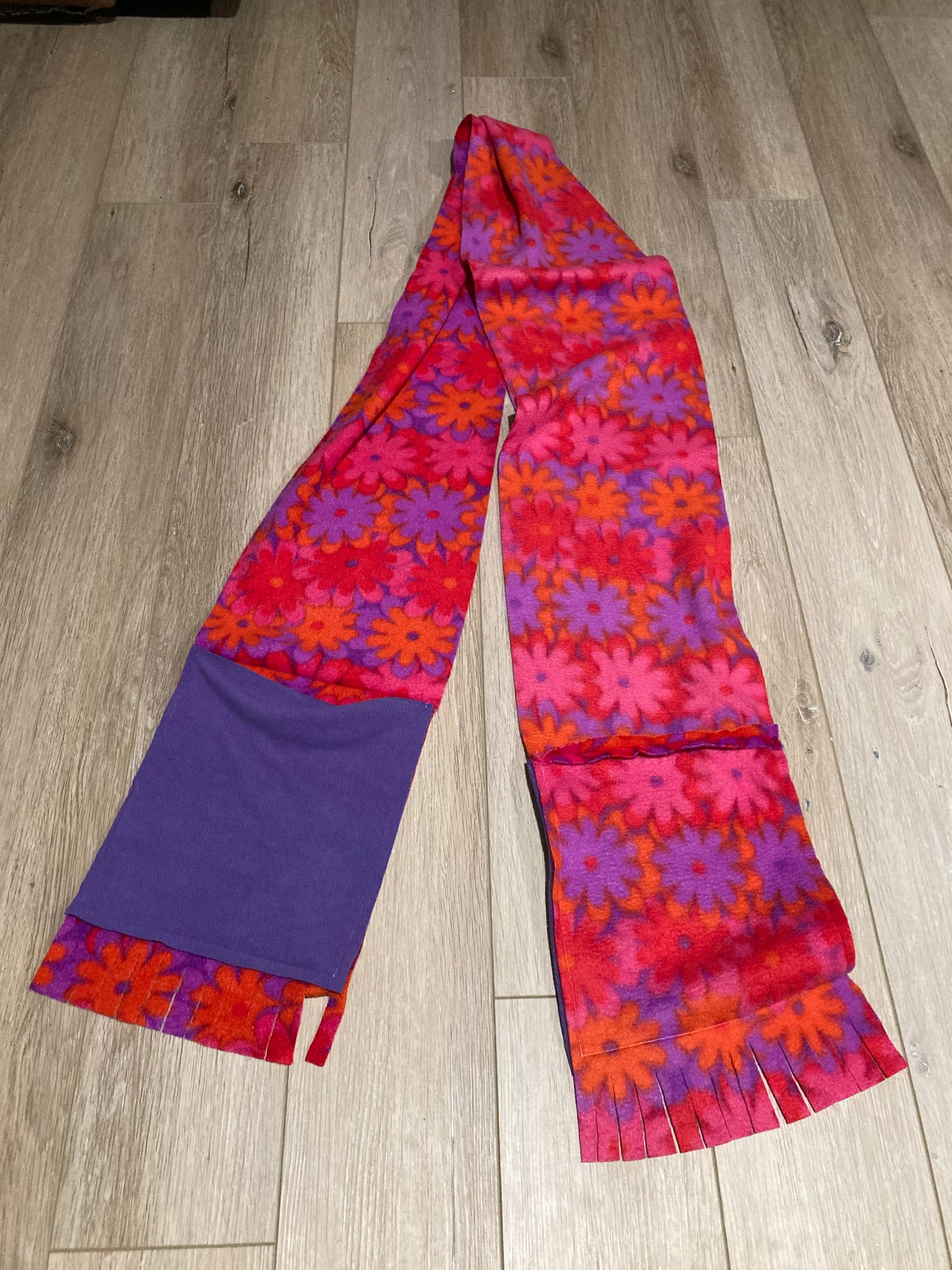 Fleece Scarf with Handwarmer Pockets-Longer Flower